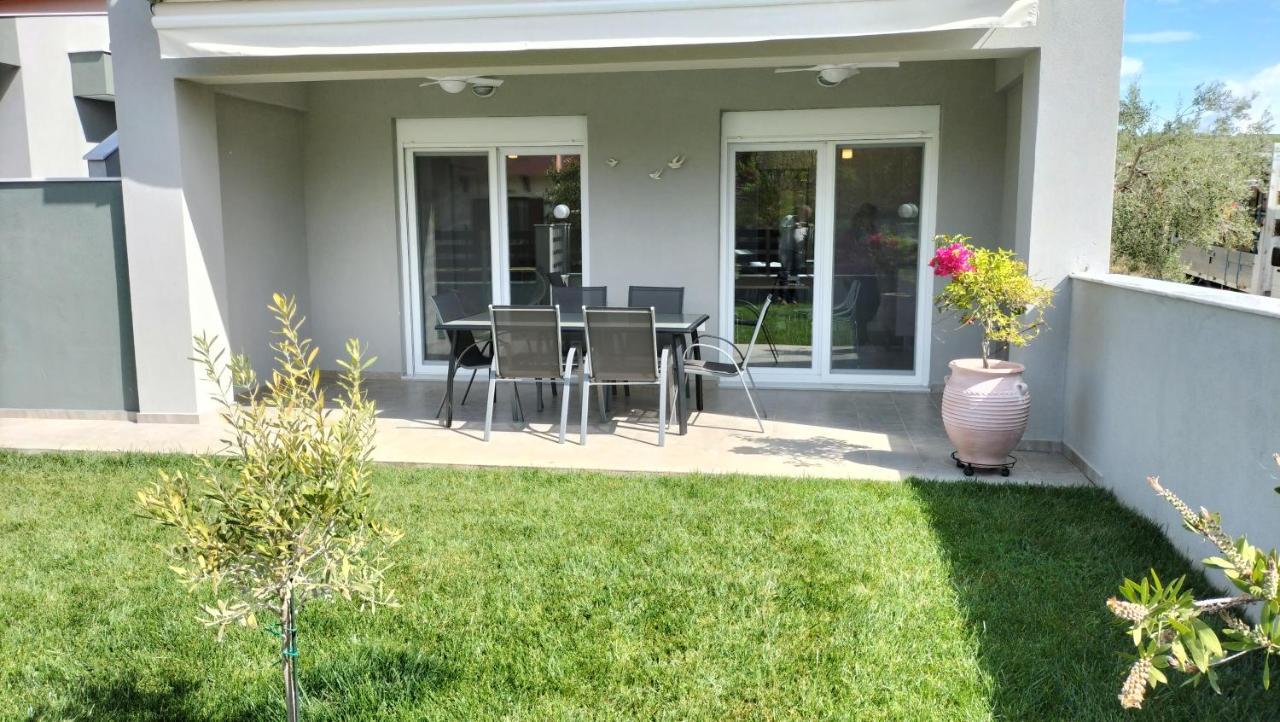 To Helidoni Apartment & Gardens Никити Экстерьер фото