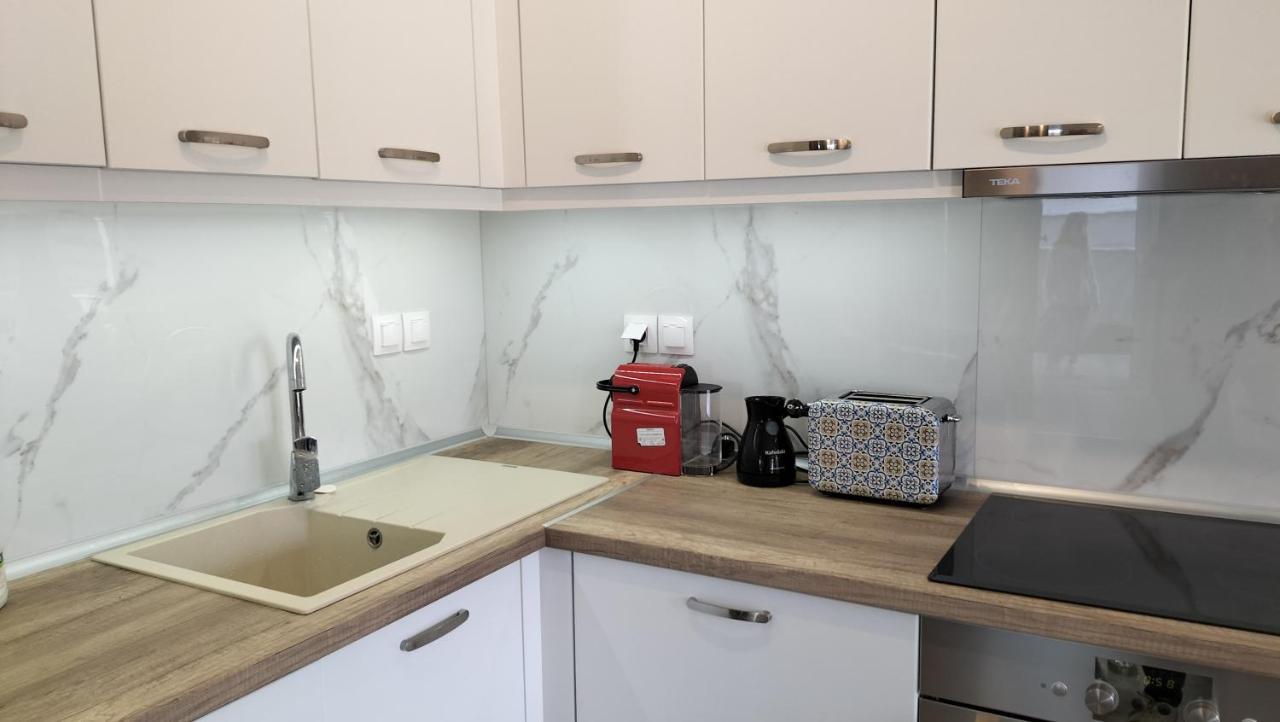 To Helidoni Apartment & Gardens Никити Экстерьер фото